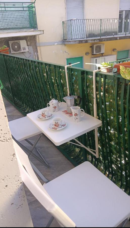 Il Dubbio Ai Quartieri Spagnoli Napoli Dış mekan fotoğraf